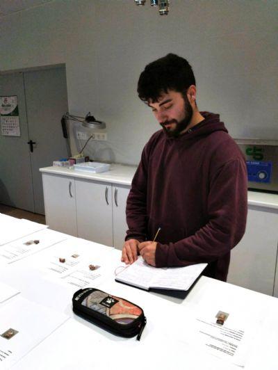 FOTOJavier Nieto avanza en la preparacin de la tesis doctoral.  / Museo de Dinosaurios.